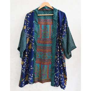 Kimono de Seda India para Mujer, Hecho a Mano, Corto, Estampado, Ropa de Dormir, Bata para Estar en Casa - Product Image 1