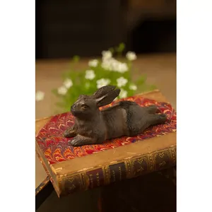 รูปปั้นกระต่ายทำจากเหล็กหล่อสำหรับตกแต่งบ้าน - Product Image 4