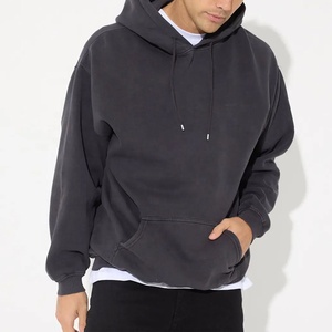 Sweat à capuche en coton personnalisé OEM avec poche kangourou brodée et imprimée, style streetwear décontracté pour hommes à prix abordable - Product Image 5