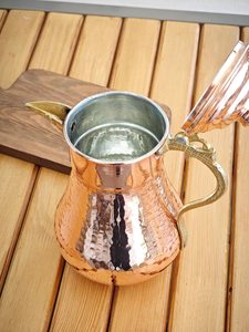 Carafe à eau en cuivre martelé à la main avec un attrait artisanal classique - Product Image 6