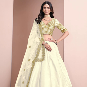 Lehenga Choli Moderne en Soie Artificielle avec Blouse pour Mariages, Diwali et Soirées - Modèle Longueur au Sol - Product Image 1