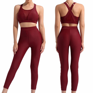 Nouvelle Collection : Ensembles de Yoga pour Femmes de Qualité Supérieure, Style Tendance, Lavables, Séchage Rapide et Respirants - Product Image 1