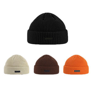 Gorros de lana personalizados al por mayor OEM, gorros de invierno de cachemira para mujer, gorros de lana 100% pura con logotipo. - Product Image 4