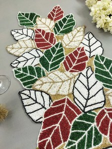 Camino de Mesa y Salvamantel Modernos Hechos a Mano con Cuentas, Diseño Floral Bordado Multicolor, Directo de Fábrica - Product Image 4
