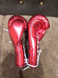 Hot Selling Customized Logo Boxing Gloves Adults Professional Non-Slip Lace-Up Closure Durable Breathable Unisex - Product Image 3