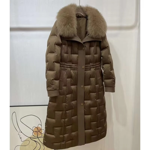 เสื้อแจ็คเก็ตพัฟเฟอร์ตัวยาวสำหรับผู้หญิง ยี่ห้อ Ryan Pro Gear แบบมีฮู้ด บุด้วยโพลีเอสเตอร์ อุ่นสบายสำหรับฤดูหนาว - Product Image 3