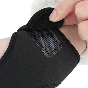 Guante de tiro con arco versátil para arcos tradicionales y modernos, protección de tres dedos para sesiones de entrenamiento seguras y eficaces en todo momento - Product Image 3