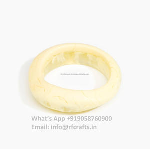 ชุดกำไลรูปวงรีออร์แกนิคขนาดใหญ่สุดหรูสร้อยข้อมือหนาและหนาแบบกำหนดเองได้แอปริคอทหินมอยส์ซอไนต์เรซิ่นแบบหมุนสำหรับเป็นของขวัญในงานปาร์ตี้ - Product Image 6