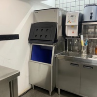 Máquina automática comercial para hacer cubitos de hielo de acero inoxidable, compresor Emerson de capacidad de 150kg-1000kg, uso doméstico con Emerso