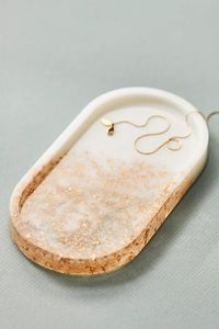 <b>Clear</b> <b>Resin</b> Modern Gold-Plated Decorative Oval Serving Platter with Gold Leaf Pattern for Drinks Snacks Candles Organizer - Product Image 2