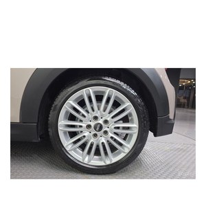 MINI Cooper Classic Plus 2022, 29 391 km, conduite à gauche, normes Euro V, sièges en cuir, caméra de recul - Product Image 5