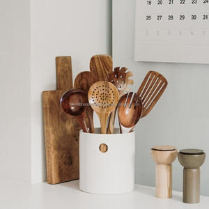 Logo personnalisé manche en bois cuillères de cuisine spatule accessoires porte-ustensiles de cuisine acacia foncé ensemble d'ustensiles de cuisine en bois de teck - Product Image 3