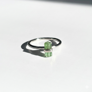 Natural Rough Green Tourmaline Bar Vertical Gemstone Ring in 925 Silver Artisan Jewelry - Product Image 1