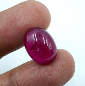 พลอยทับทิมสีชมพูแดงธรรมชาติทรงรูปไข่ 14.70 กะรัต (16x12x7 มม.) สำหรับทำเครื่องประดับ - Product Image 1