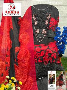 Conjunto de Salwar-Kameez de Diseño Moderno en Algodón con Parches Estampados y Bordados en Rojo y Negro, Semi-cosido, Compra en Línea en India - Product Image 3
