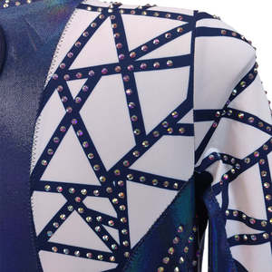 Uniforme de cheerleading professionnel imprimé pour femmes avec design pailleté, 100% polyester, style jupe pour performance scénique - Product Image 6