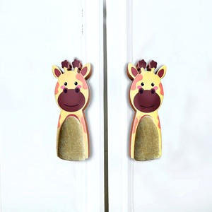 Poignée de tiroir décorative artisanale en bois d'acacia pour enfants, motif girafe, pour armoire et commode de chambre d'enfant, installation facile - Product Image 3