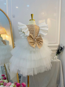 Venta al por mayor personalizable ODM/OEM niñas casual en capas Maxi vestido de tela de lentejuelas estilo Halter ecológico Bao Tran muchas ocasiones - Product Image 4