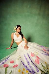 Lehenga choli ผ้าไหมแบบพรีเมี่ยมลายดอกไม้สวยงามที่คลุมภายในด้วยผ้าใบแคนแคนแคนนอนหนักและความมีระดับ4 MTR สำหรับงานปาร์ตี้ - Product Image 6