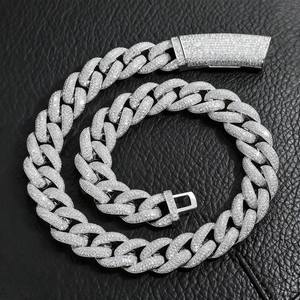 Collier chaîne cubaine Moissanite taille ronde entièrement pavée, bijoux Hip Hop tendance en argent 925, idéal pour rappeurs et soirées entre amis - Product Image 2