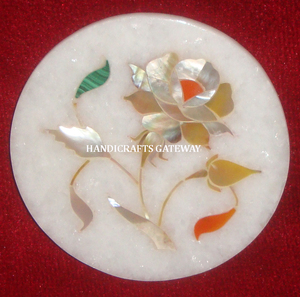 กระจกฝังมุกทองธรรมชาติ ลายดอกไม้ ทำด้วยมือ รูปทรงกลม พื้นผิวมันเงา ใช้เป็นกระจกพกพา - Product Image 2