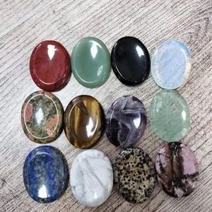 Cristales ovalados de todos los colores, piedras preciosas ovaladas pulidas, piedras de cristal de colores mixtos, piedras semipreciosas curativas de Reiki. - Product Image 3