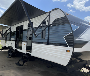 Autocaravanas de Lujo Usadas 2023 2024 2025 C-R-O-S-S-R-O-A-D-S RV ZINGER 390DB DISPONIBLES PARA LA VENTA - Product Image 1