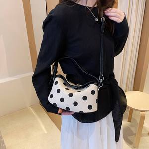 Bolso de hombro de cuero genuino para mujer al por mayor, bolso de mano con logotipo personalizado, etiqueta privada para boutiques - Product Image 2