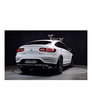 Mercedes-Benz GLC300 4MATIC Premium Coupé 2021, 41,968 km, Asientos de Cuero, Caja de Cambios Automática, Volante a la Izquierda, Cámara Trasera - Product Image 2