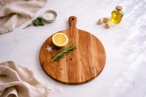 Tabla de Cortar de Madera de Acacia, Diseño Cuadrado Tipo Pala, Superficie Gruesa y Duradera, Segura para Cuchillos, Ideal para Cortar, Servir y Uso en la Cocina - Product Image 5