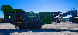 Nouveau concasseur à mâchoires McCloskey J45 avec pompe à engrenages et moteur - Capacité maximale de 700 t/h - Garantie de plus de 5 ans - Product Image 6