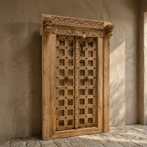 Puerta Doble de Madera India Hecha a Mano, Estilo Vintage, con Marco Tallado Ornamentado y Herrajes Metálicos, Tradicional Darwaza de Varanasi - Product Image 5