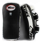 แผ่นรองรับแรงกระแทกสำหรับฝึกซ้อมคิกบ็อกซิ่ง มวยไทย MMA สำหรับโค้ชและนักกีฬา คุณภาพพรีเมียม ทนทาน - Product Image 3