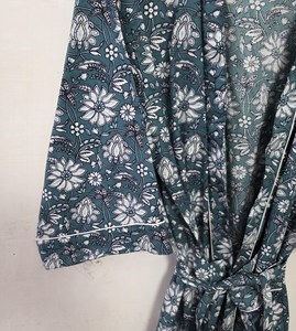 Elegante Bata Kimono de Algodón con Estampado Indigo, Hecha a Mano por Artesanos, con Diseño Floral de Jaipur, Cuello en V, Ecológica, Midi, de Cintura Alta para Mujer - Product Image 4
