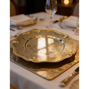 Plato de Servicio de Metal Color Dorado, Plato para Servir Alimentos de Acero Inoxidable, Diseño Grabado Personalizado, Platos y Vajillas Brillantes y Pulidos - Product Image 3