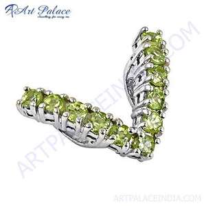 Charme Péridot Gemstone Silver Fine Pendant & Charm Design élégant pour les femmes - Product Image 1