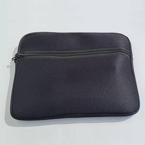 Housse pour ordinateur portable en néoprène noir de qualité supérieure Zipper Horizontal Case avec poche Sacs et housses pour ordinateur portable pratiques - Product Image 1