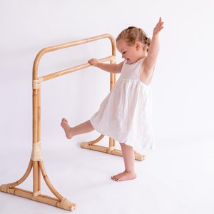 Barra de ballet de ratán sostenible, barra de baile independiente, juguetes para el desarrollo cerebral para niños - Product Image 2