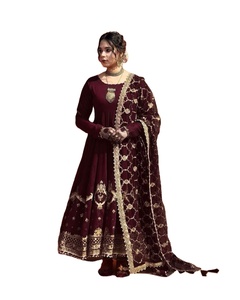 Dernière robe de créateur avec broderie en fausse georgette pour femmes robe de mariage vêtements pakistanais décontractés - Product Image 1