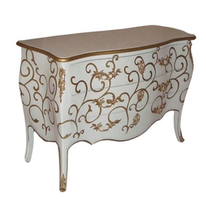 Commode de luxe en bois massif de style français antique peinte en blanc décorée avec de la peinture à la main couleur or pour chambre à coucher - Product Image 1