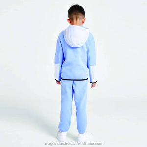 Nuevo Conjunto Deportivo de Alta Calidad 100% Felpa, Trajes Deportivos de Invierno, Ropa Urbana, Conjunto Deportivo para Niños de OSTROWEARS ENTERPRISES - Product Image 1