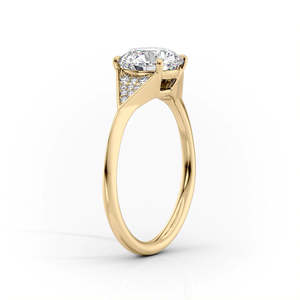 Anillo de boda clásico para mujer con moissanita talla pera y diamantes triangulares incrustados en plata 925 - Product Image 4