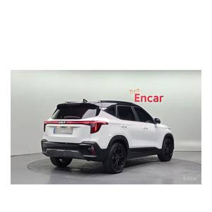 Kia Seltos 2022, 2.0 Gasolina, 2WD, 15,073 km, Asientos de Cuero, Cámara Trasera, Volante a la Izquierda - Product Image 2