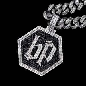 Pendentif hexagonal en moissanite, charme en argent 925, bijoux avec initiales personnalisées, collier pour homme et femme - Product Image 2