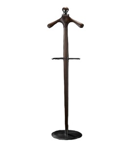 Nuevo diseño de perchero de pie de madera oscura con base redonda, de metal, para ropa, de lujo, para dormitorio, con opción personalizada. - Product Image 1