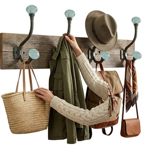 Crochet mural vintage en métal avec bouton en verre aqua, porte-manteau simple de style antique - Product Image 4