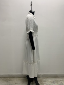 Vestido casual maxi blanco vintage con cuello, botones, mangas con volantes y cintura alta en línea A - Product Image 3