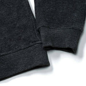 Sudadera de Doble Punto para Mujer - Suave, Cómoda y Perfecta para Uso Casual y para Usar en Capas Durante Otoño e Invierno - Product Image 4