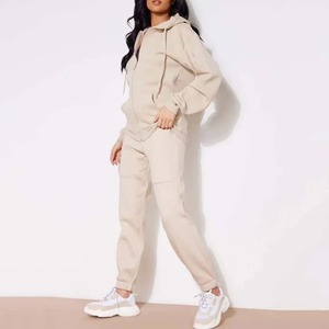 Survêtement coupe-vent léger pour femme en coton/polaire de haute qualité, séchage rapide, respirant, à capuche, avec logo personnalisé - Product Image 5
