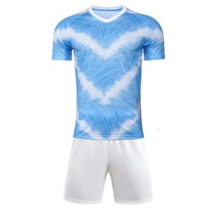 Ensemble de maillots de football pour hommes, bleu tie-dye, col en V, manches courtes, 100% polyester, évacuation de l'humidité, vêtements d'été - Product Image 1